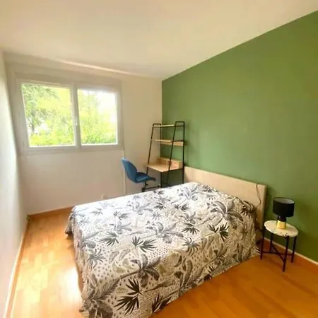 Excalibur - 4 - Puydufou - Proche Gare